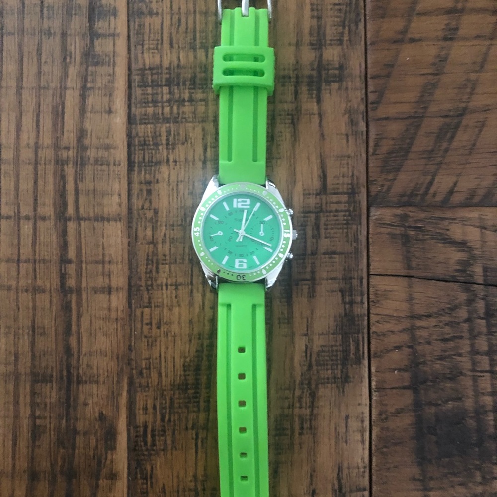 Green Watch - Picture 7 of 7
